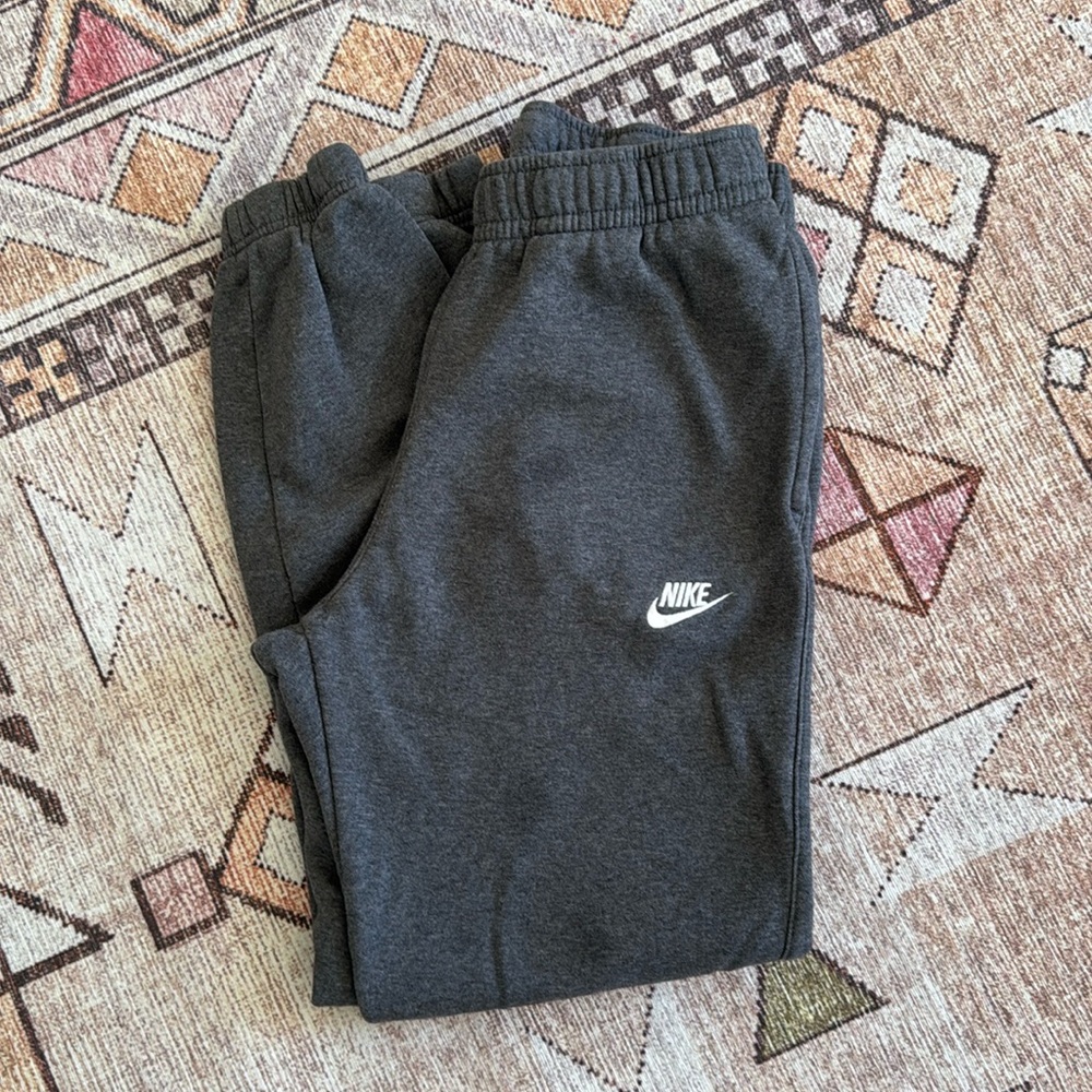 Nike Men’s Sweatpants